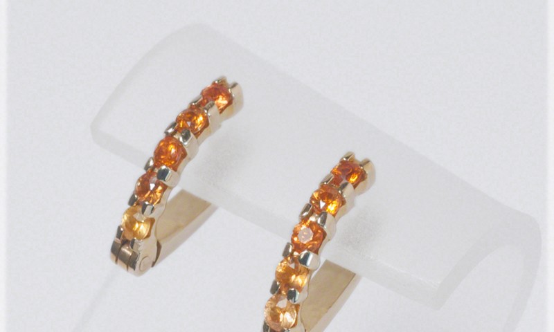 Shared Prong Hinged Earrings With Sapphires