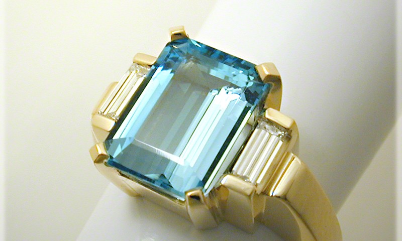 Neoclassic Aquamarine and Diamond Ring